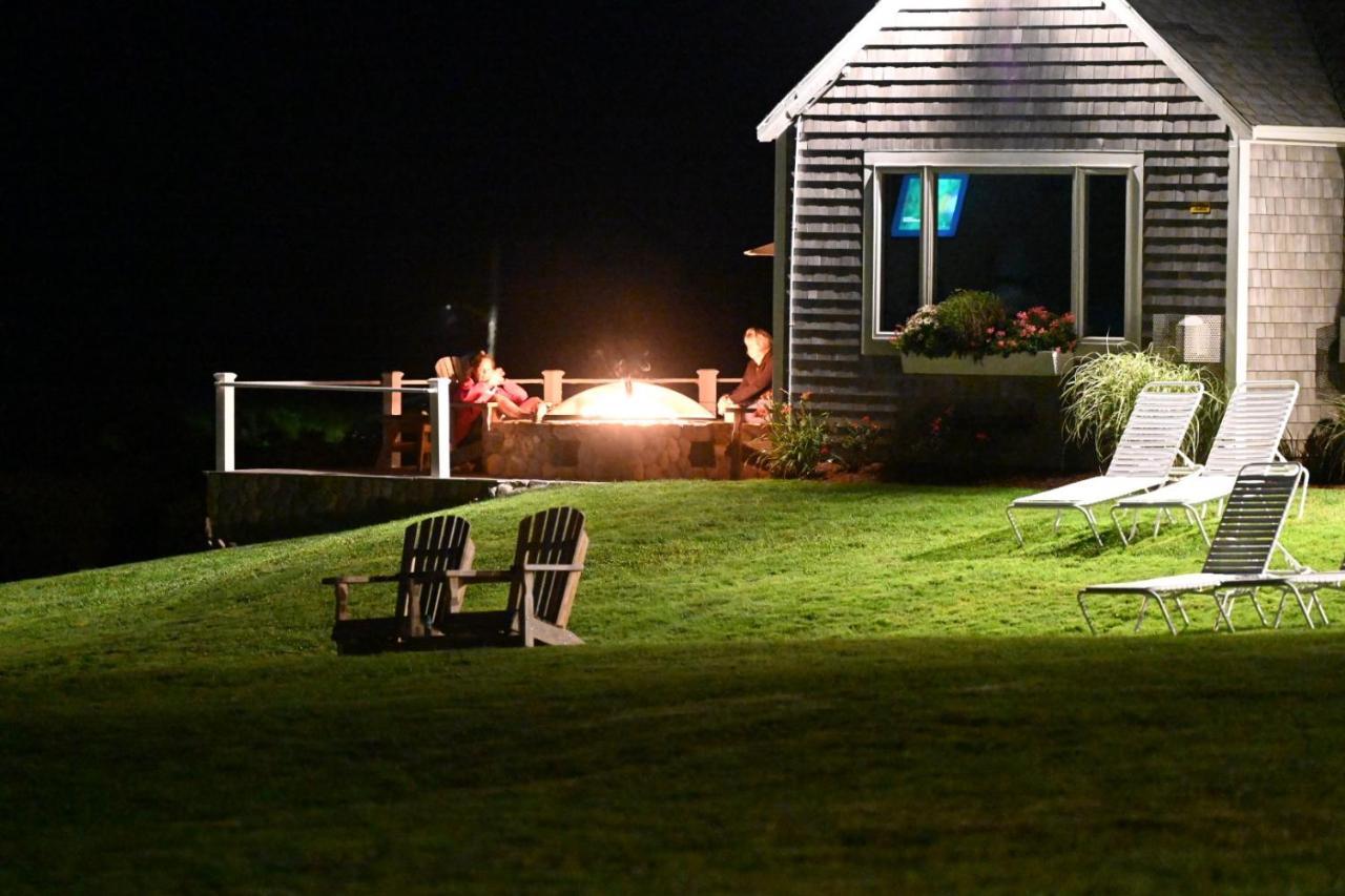 Nauset Beach Inn Орлеанс Екстер'єр фото