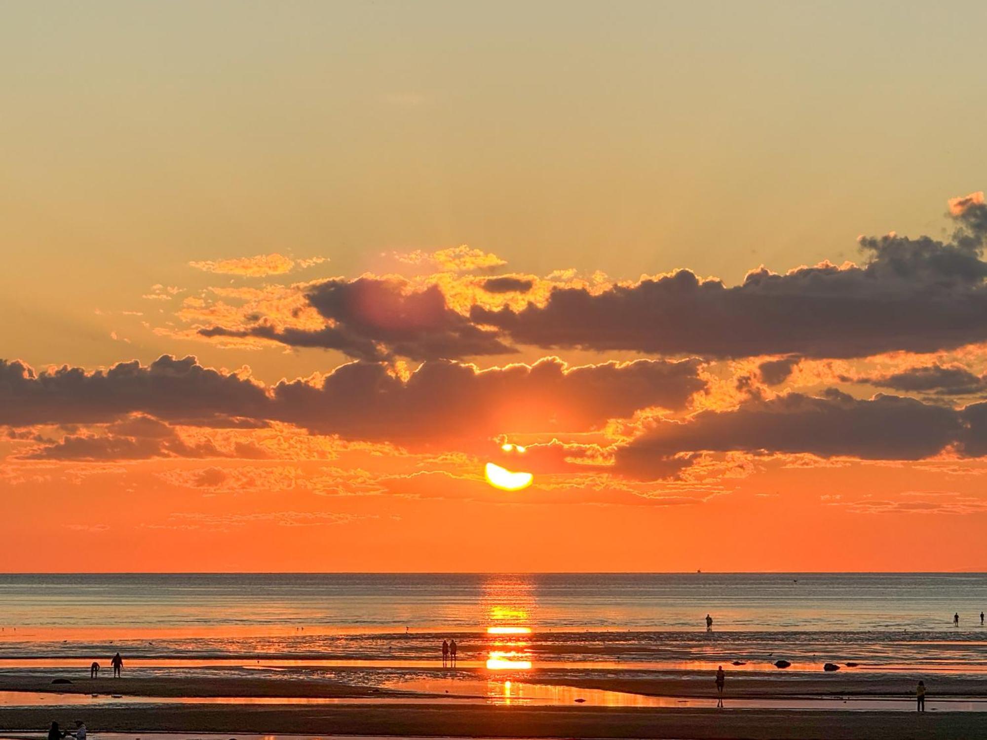 Nauset Beach Inn Орлеанс Екстер'єр фото